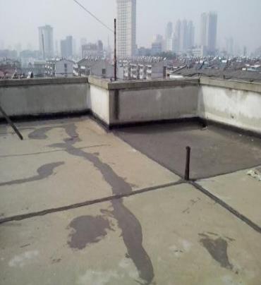 凤泉漏水维修 楼顶漏水是什么原因，楼顶漏水维修方法是什么?